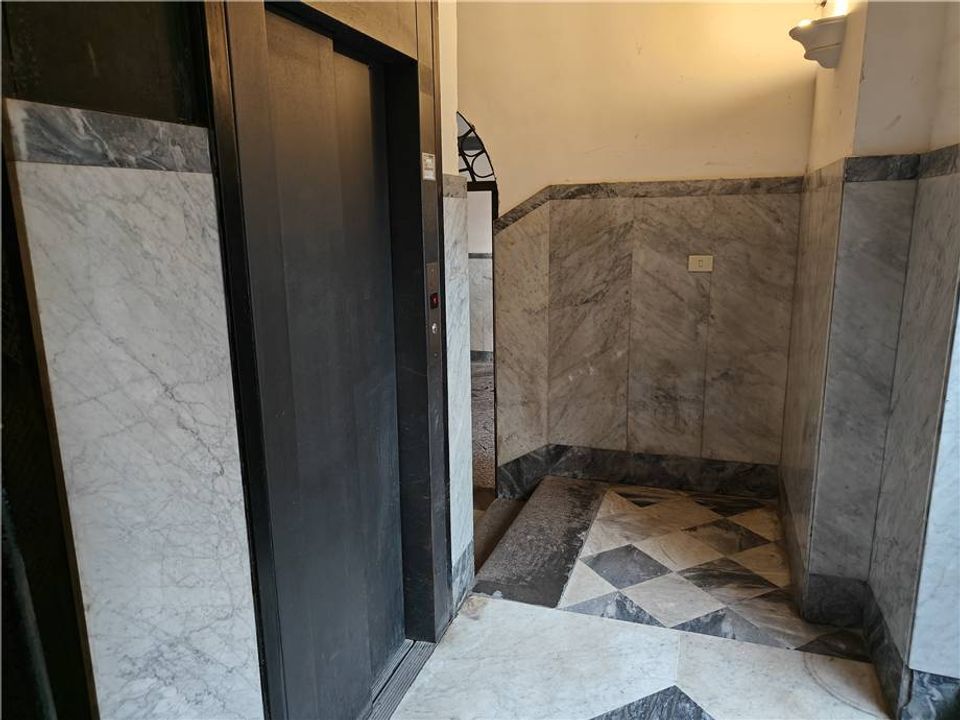 Erhvervsejendom i Naples, Naples - foto 3