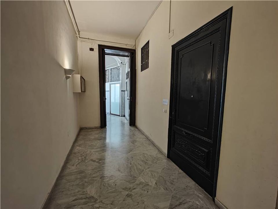 Erhvervsejendom i Naples, Naples - foto 4