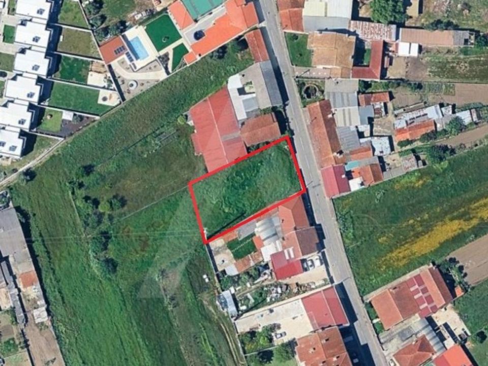 Tomt i Oia, Aveiro - bilde 1