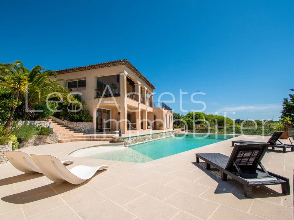 Villa i Les Adrets-de-l'Esterel, Var - foto 1