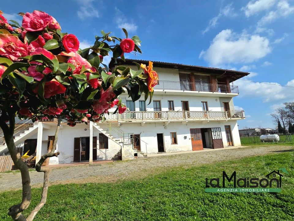 Villa a Castellamonte, Turin - foto 1