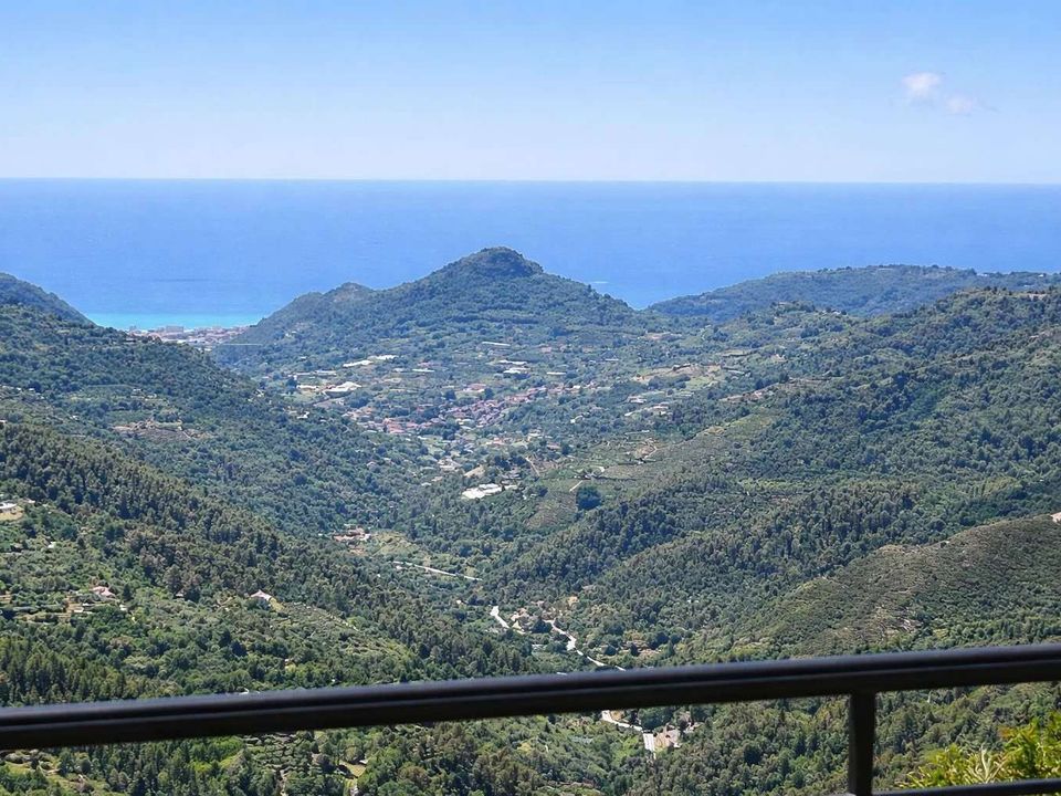 Lejlighed i Perinaldo, Imperia - foto 3