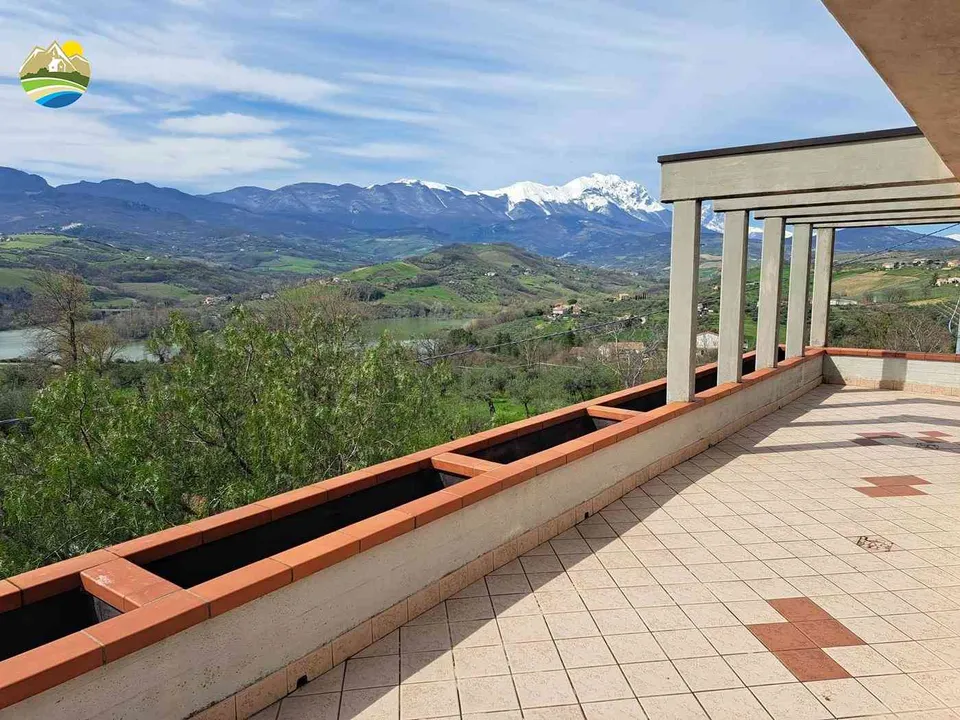 Villa i Penne, Pescara - bilde 2