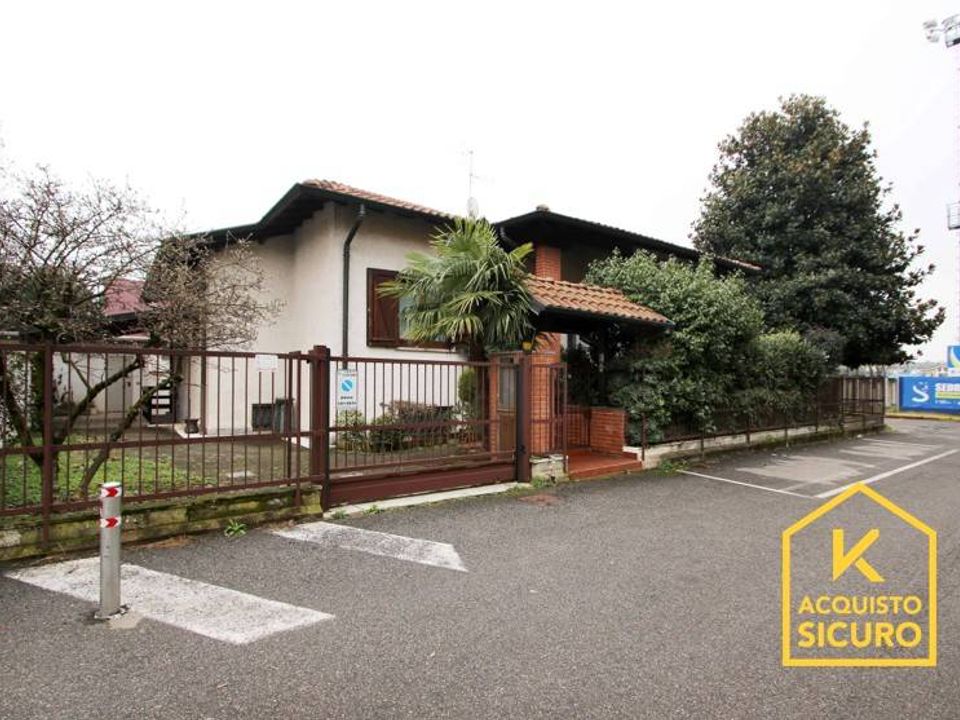 Villa i Sedriano, Milan - foto 1