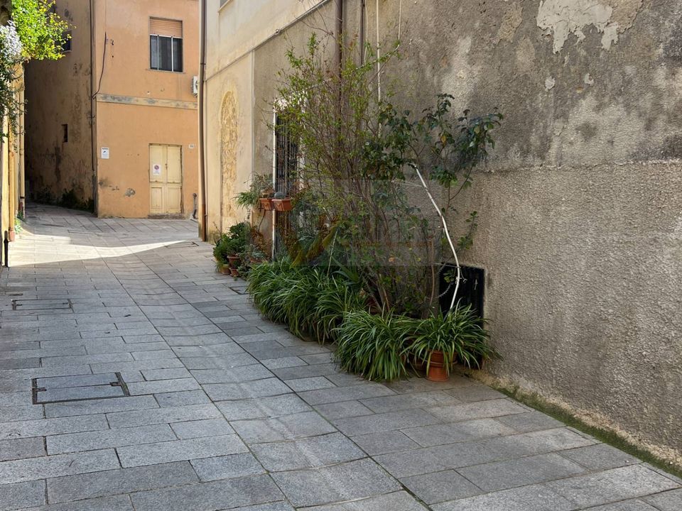 Erhvervsejendom i Sassari, Sassari - foto 3