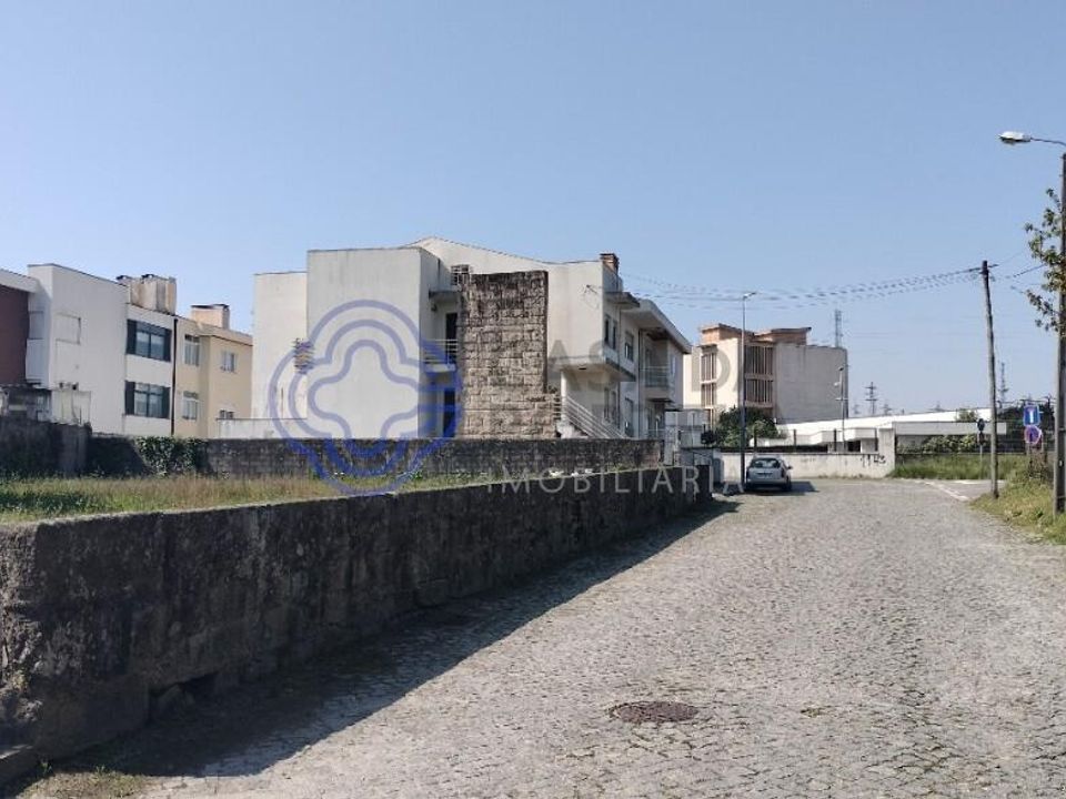 Helårsgrund i Maia, Porto - foto 4