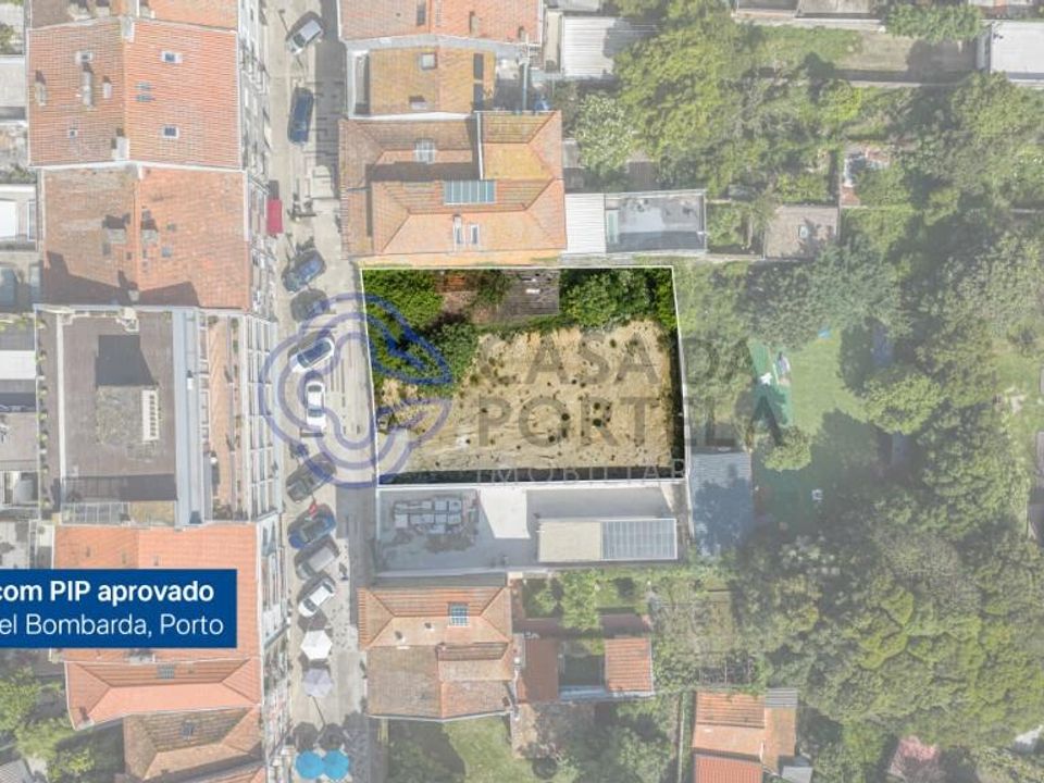 Helårsgrund i Porto, Porto - foto 1