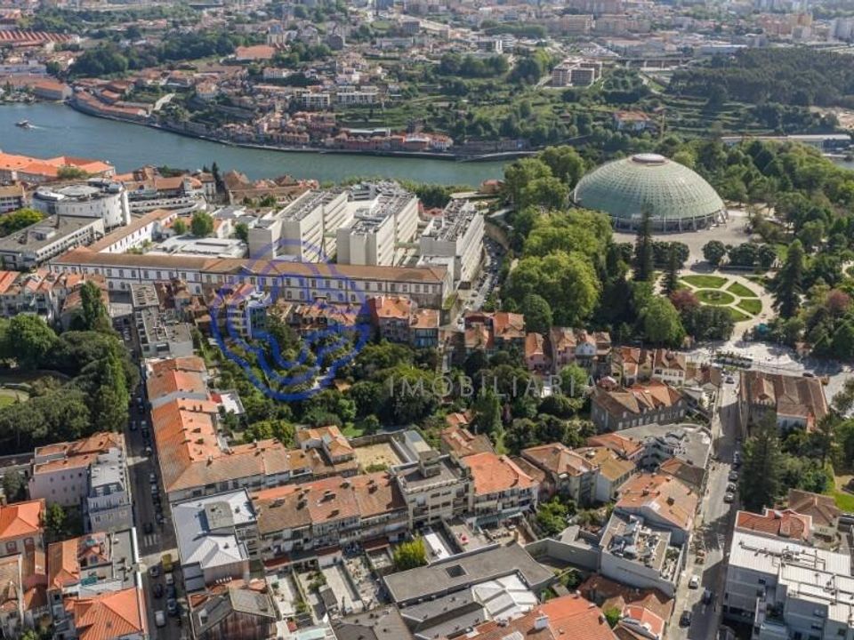 Helårsgrund i Porto, Porto - foto 2