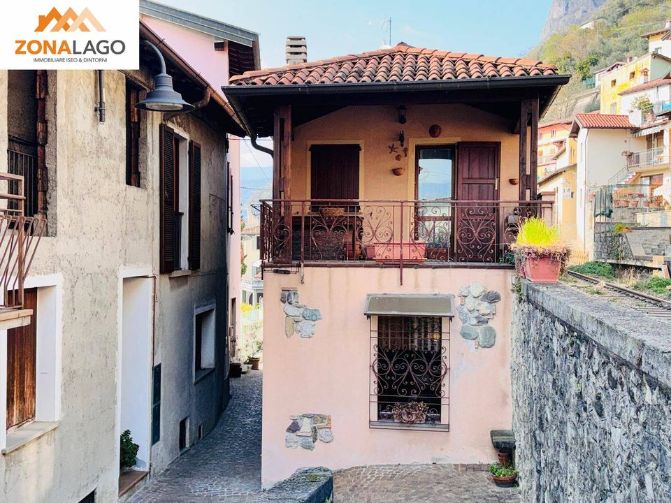 Villa i Marone, Brescia - bilde 1