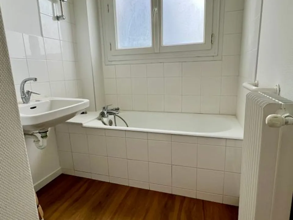 Apartment in Angers, Maine-et-Loire - photo 5
