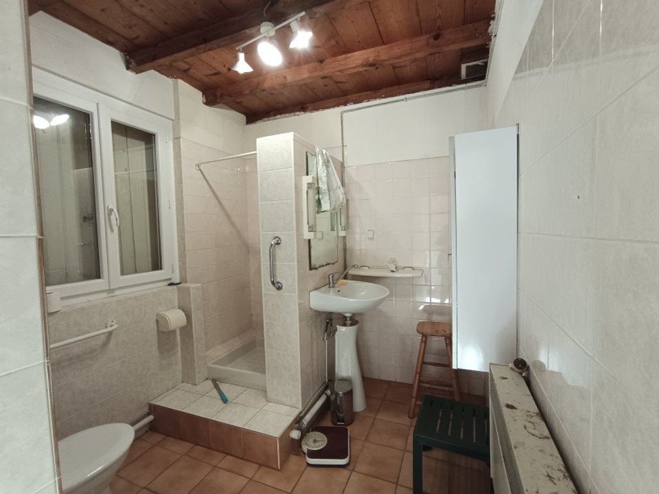 Landsbyhus i Jonquieres-Saint-Vincent, Gard - foto 5