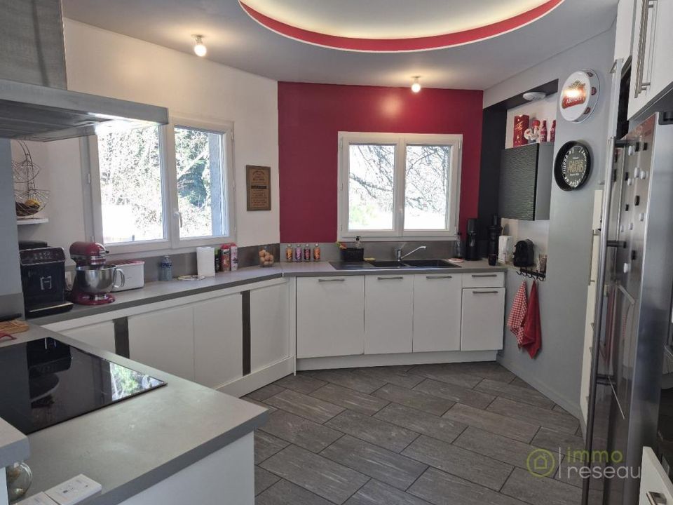 Landejendom i La Côte-Saint-André, Isere - foto 3