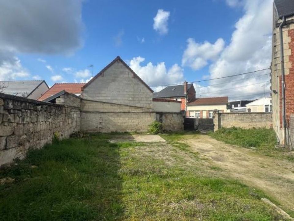 Helårsgrund i Crouy, Aisne - foto 1