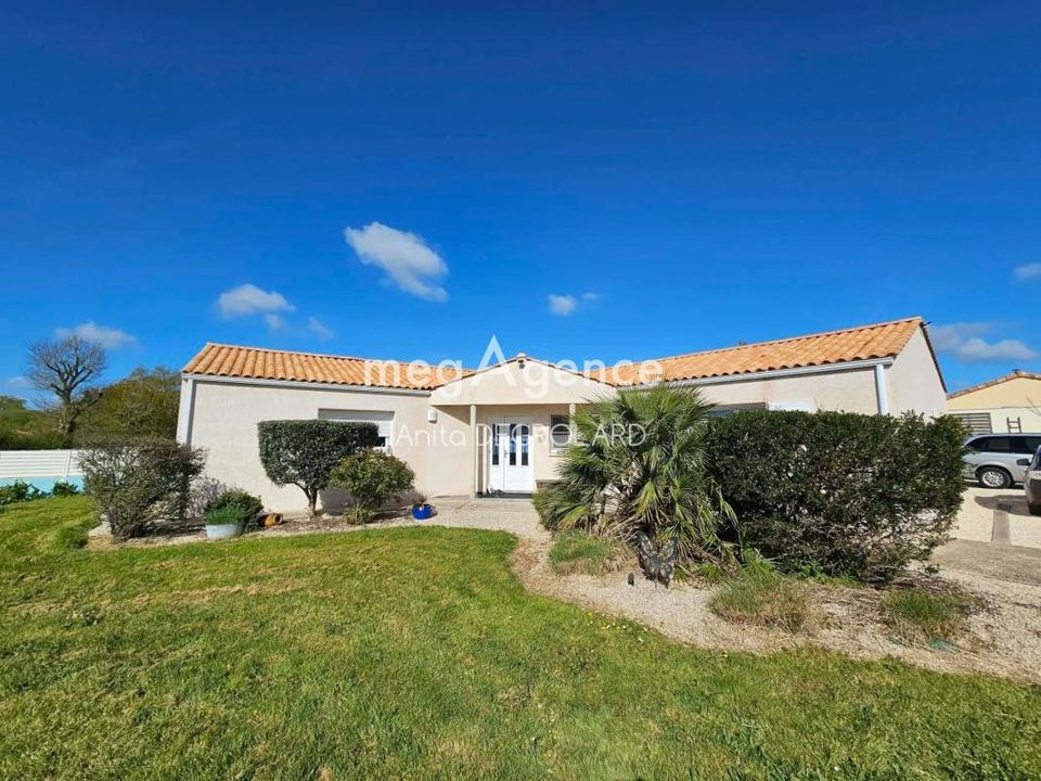 Villa i La Roche-sur-Yon, Vendee - foto 1