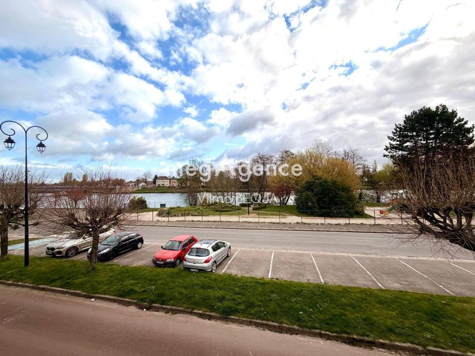Erhvervsejendom i Pont-sur-Yonne, Yonne - foto 5