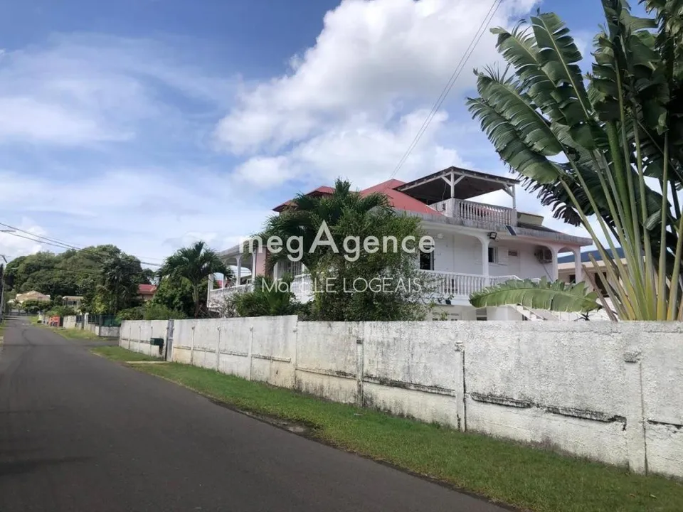 Villa i Les Abymes, Guadeloupe - foto 1