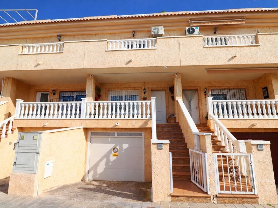 Casa unifamiliar a Redovan, Alicante - foto 1