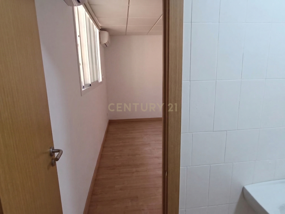 Erhvervsejendom i Humilladero, Malaga - foto 4