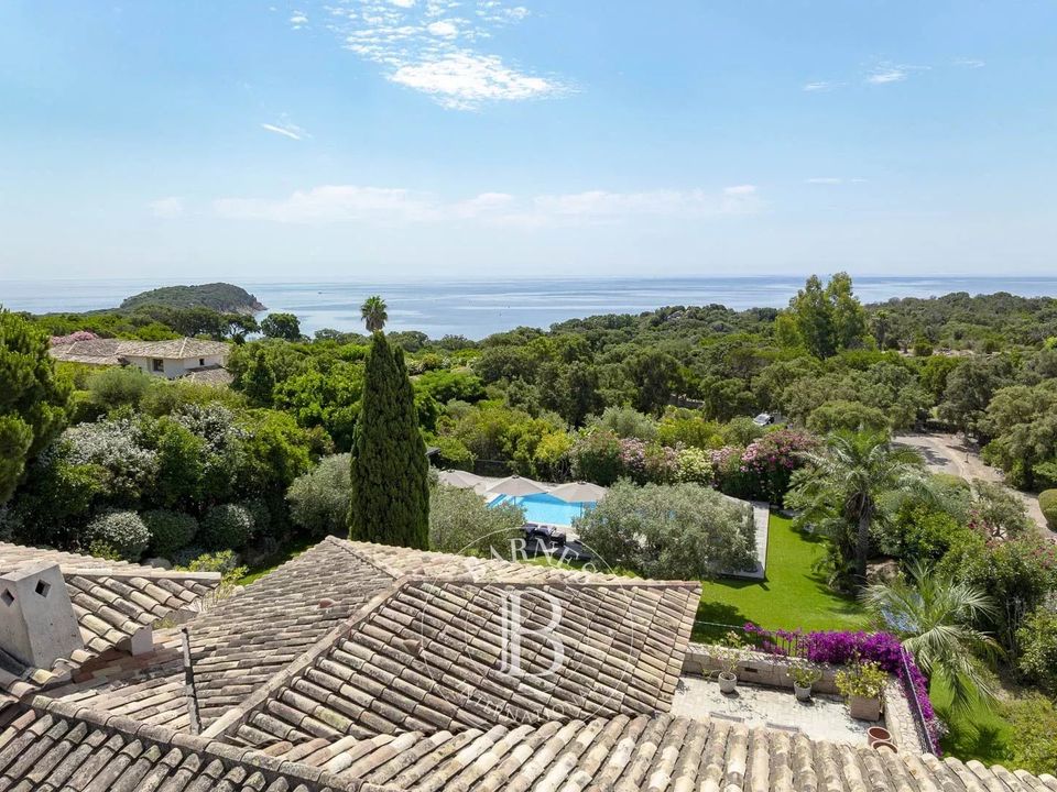 Villa i Sainte-Lucie de Porto-Vecchio, Corse-du-Sud - foto 1