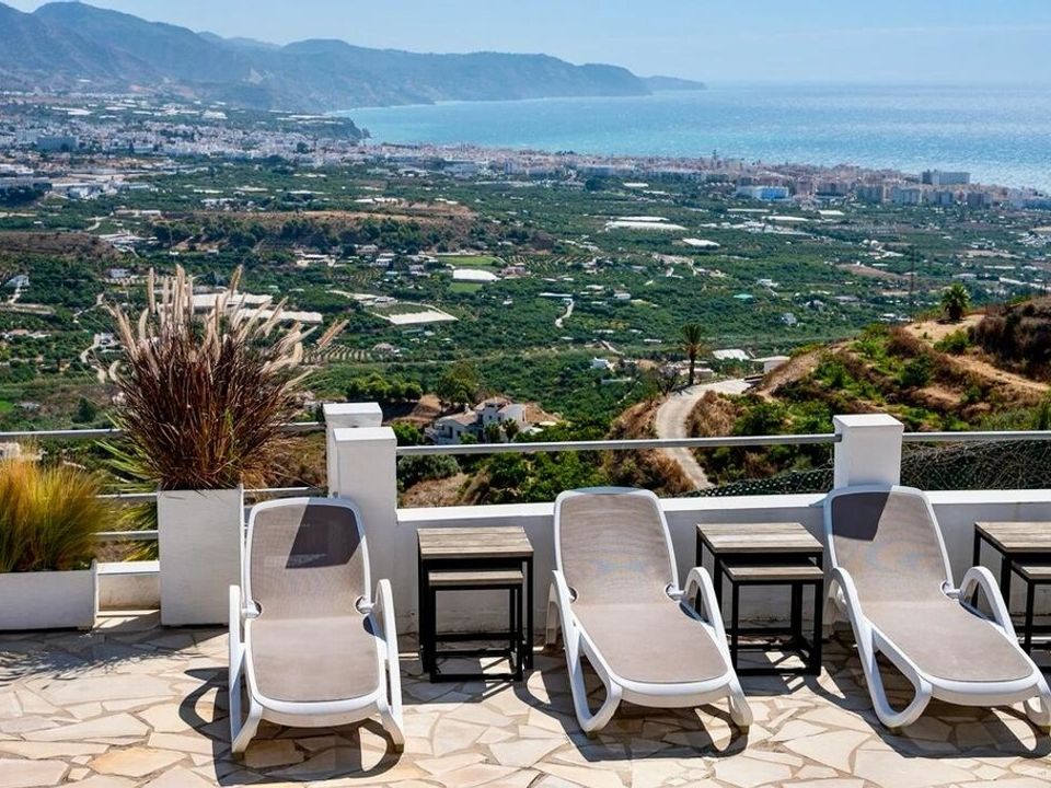 Landejendom i Nerja, Malaga - foto 1