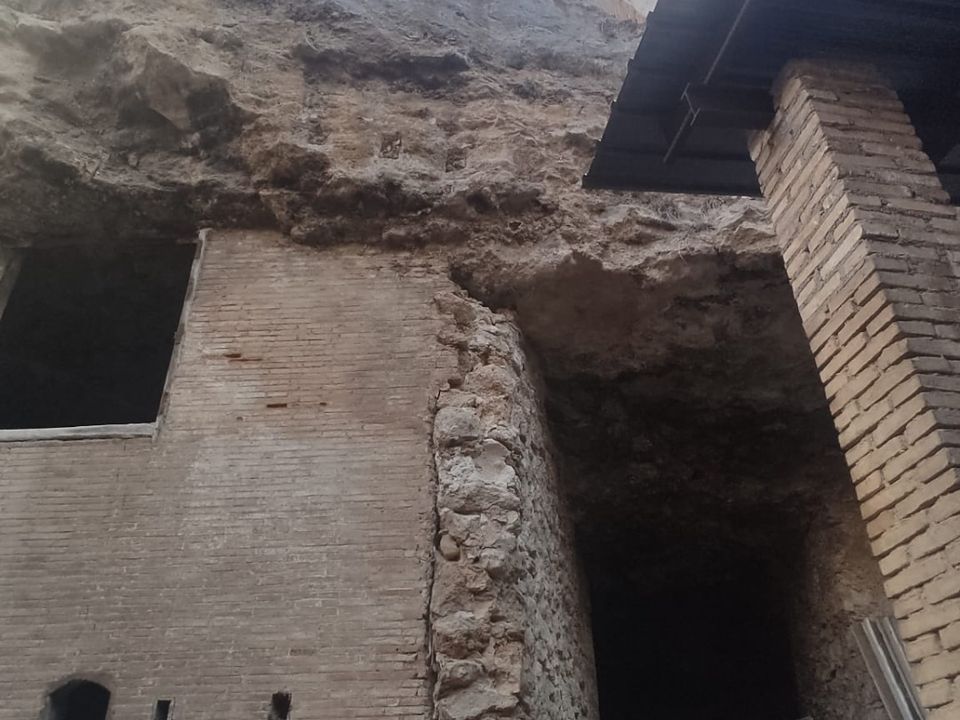 Erhvervsejendom i Requena, Valencia - foto 4