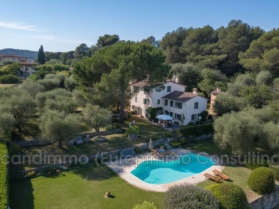 Villa i Grasse, Alpes-Maritimes - foto 1