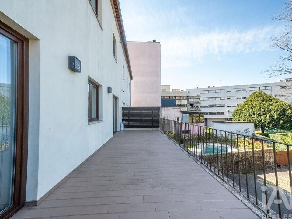 Casa de pueblo en Guimaraes, Braga - foto 1