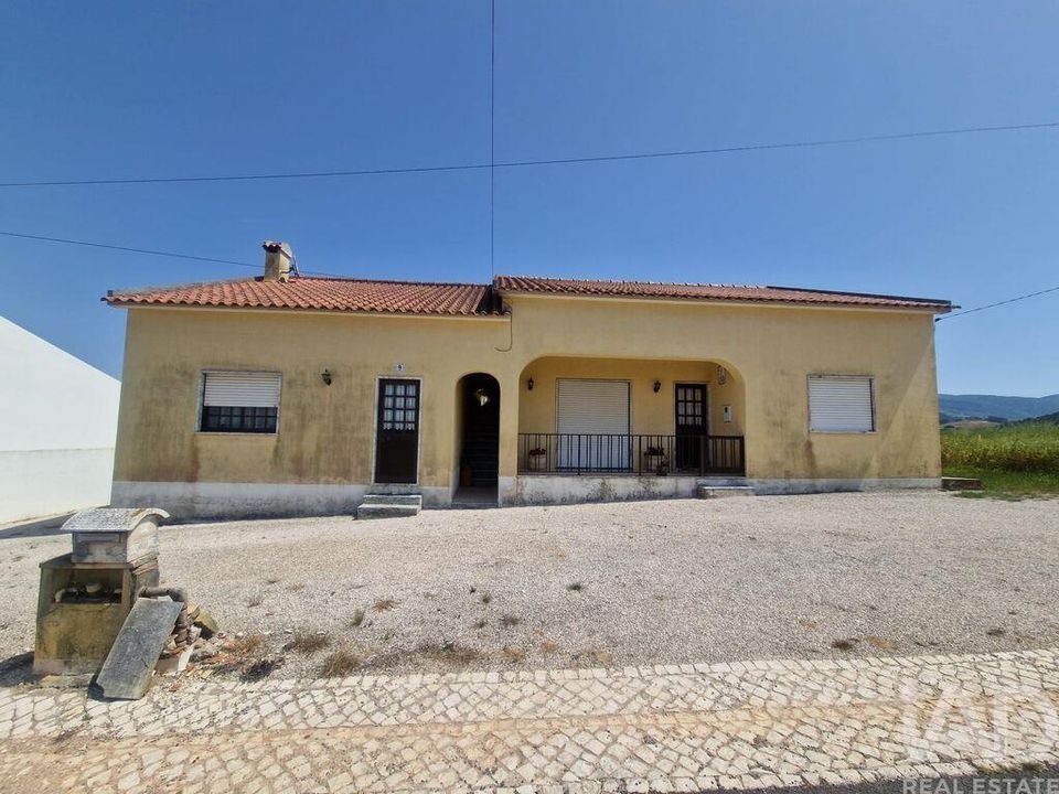 Rekkehus i Cadaval, Lisbon - bilde 1