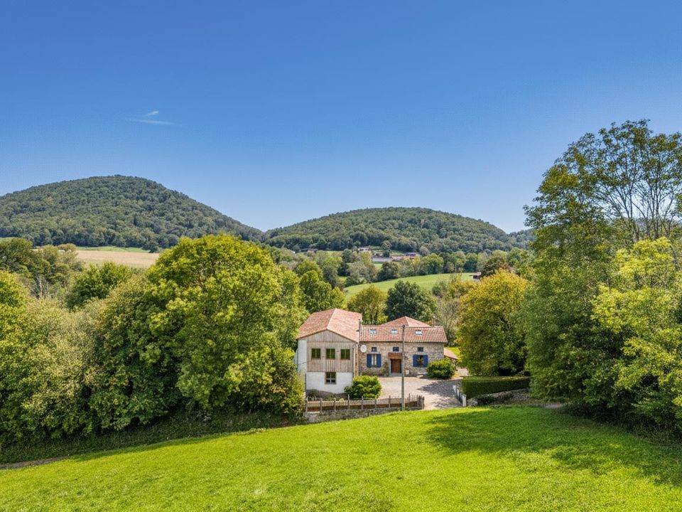 Villa in Estadens, Haute-Garonne - foto 1