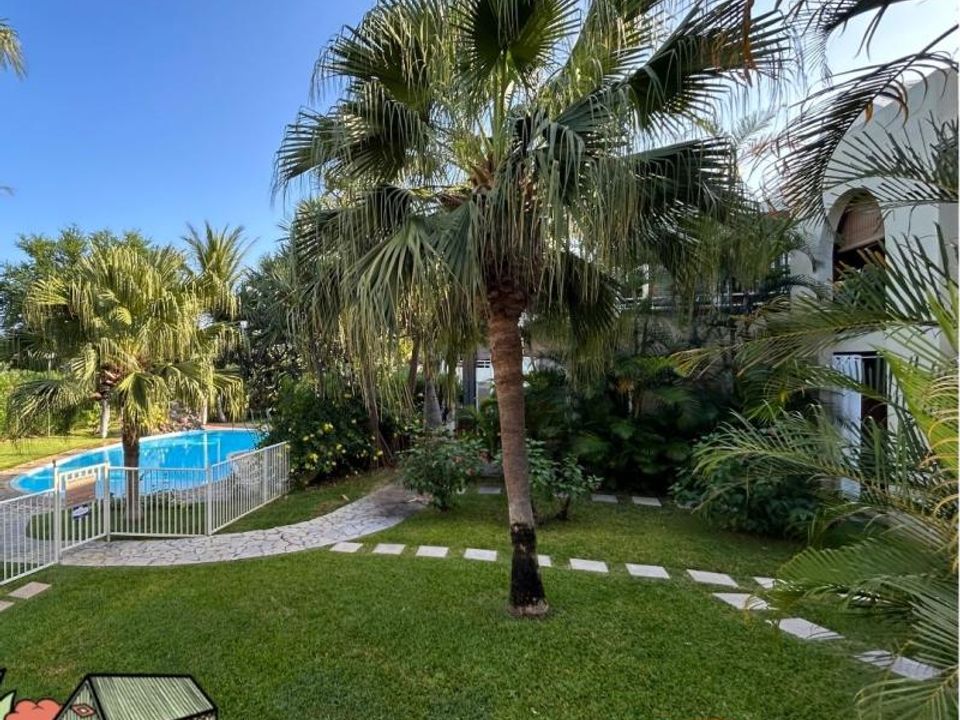 Lejlighed i Saint-Gilles-les-Bains, La Reunion - foto 1