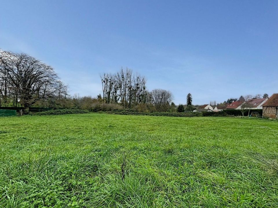Grond in Boulogne-la-Grasse, Oise - foto 1