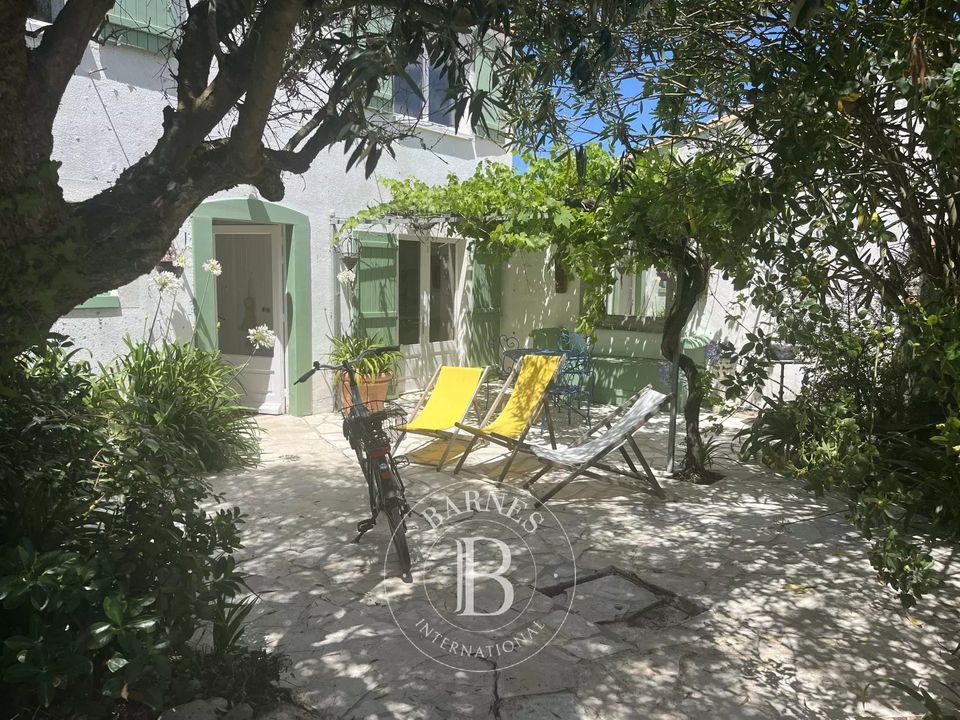 Villa i Les Portes-en-Ré, Charente-Maritime - foto 1