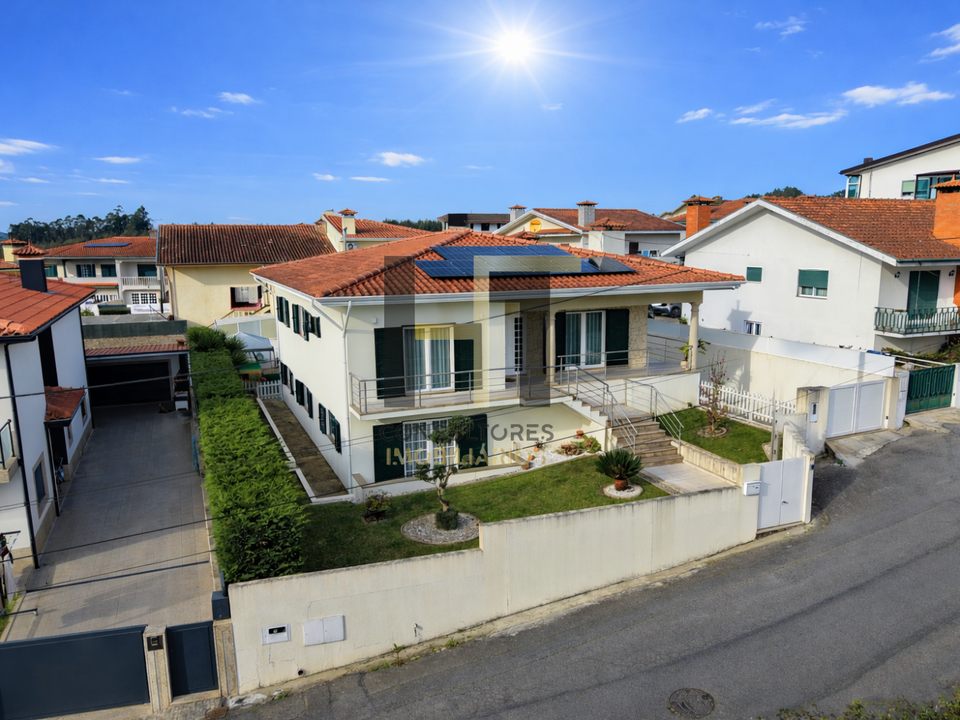 Villa i Trofa, Porto - bilde 1