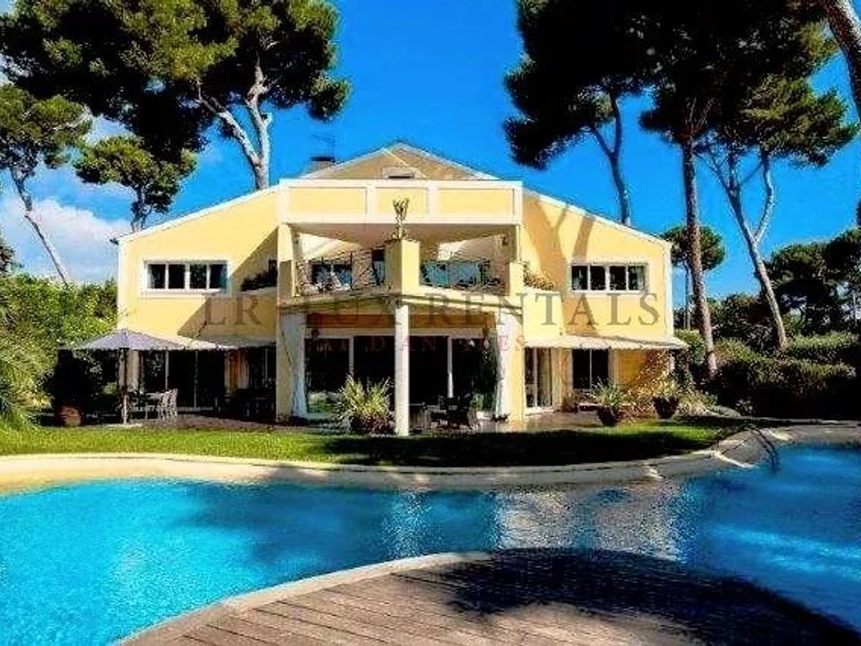 Villa i Antibes, Alpes-Maritimes - foto 1