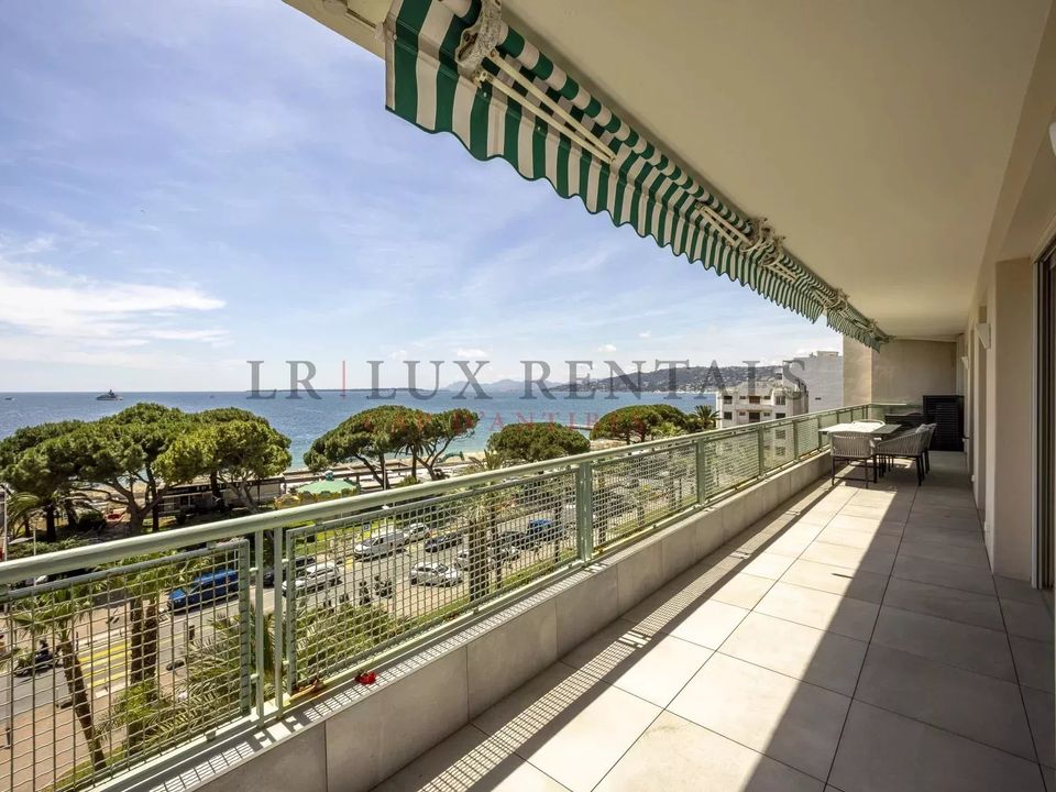 Lejlighed i Juan-les-Pins, Alpes-Maritimes - foto 2