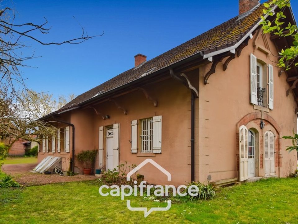 Villa i Pierre-de-Bresse, Saone-et-Loire - foto 1