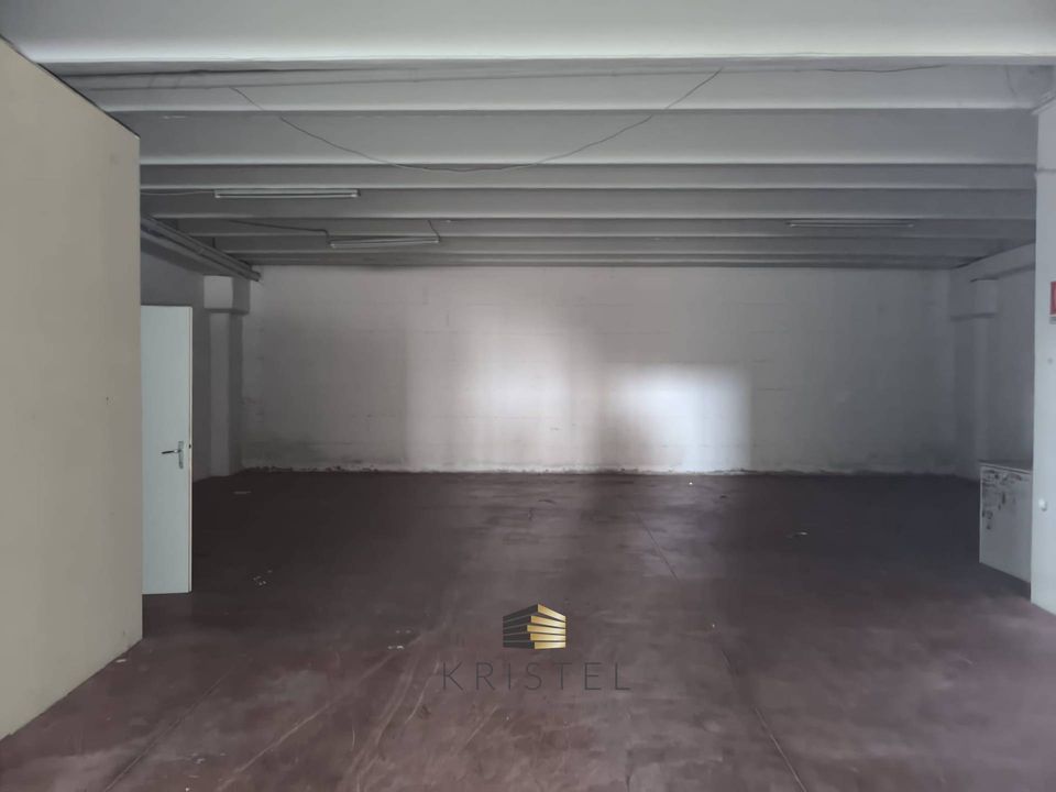 L'establiment comercial a Spoltore, Pescara - foto 2
