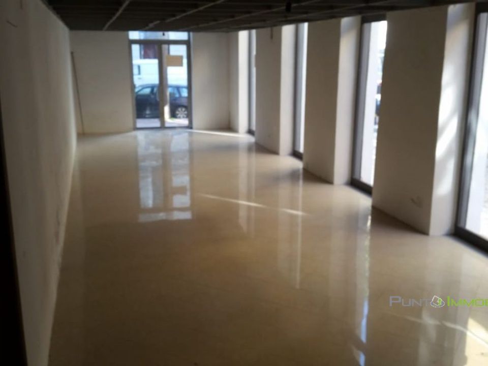 Commercial property in Brindisi, Brindisi - photo 2
