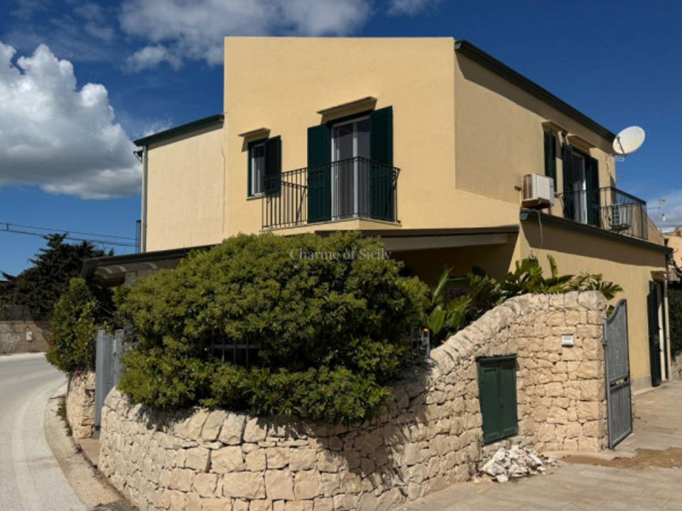 Casa adossada a Modica, Ragusa - foto 2