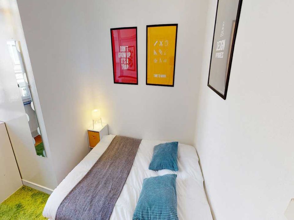 Apartment in Lille, Nord - photo 2