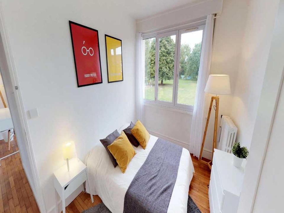 Apartment in Lille, Nord - photo 1