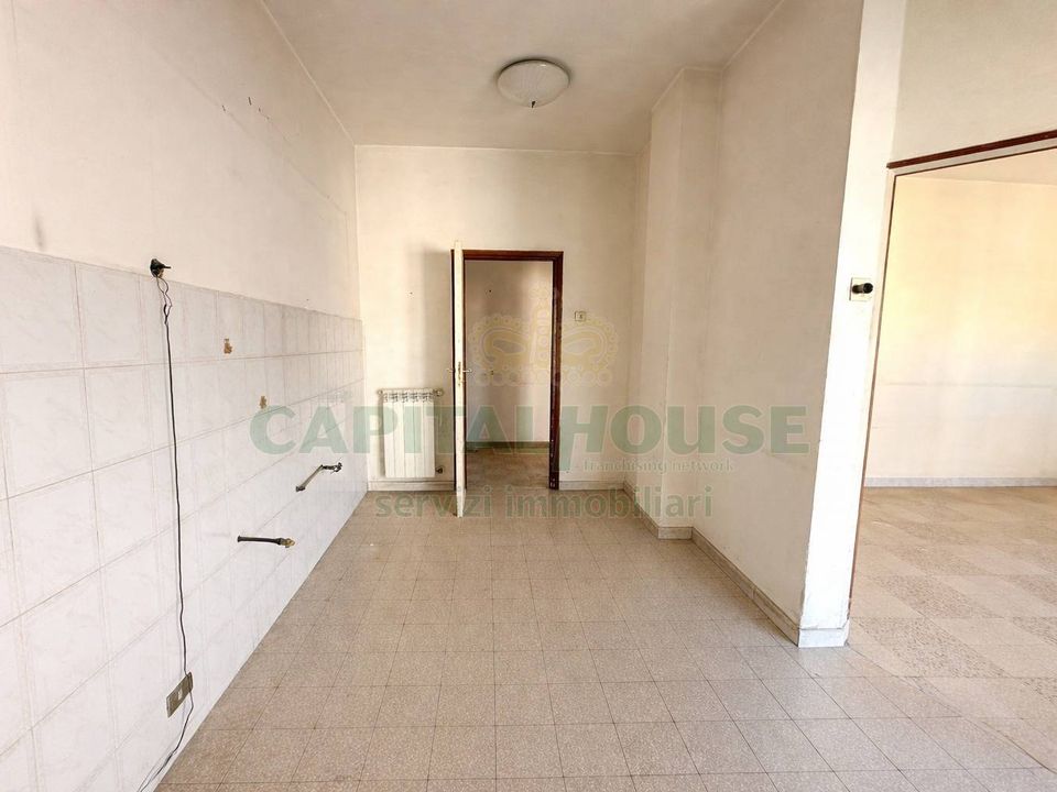 Appartement - Santa Maria Capua Vetere, Caserta - photo 1