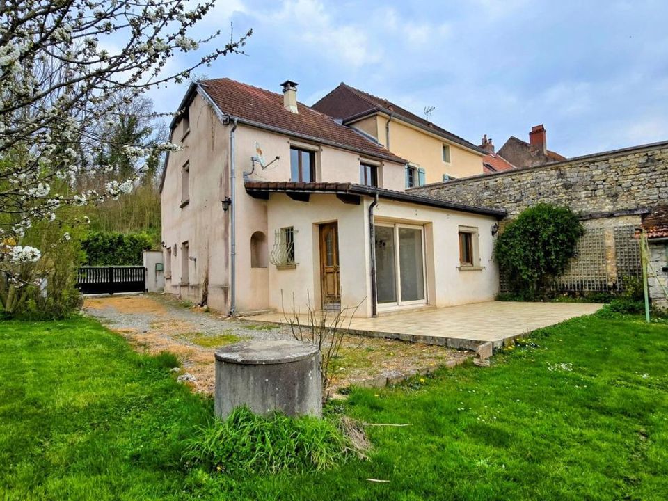Villa i Mirebeau-sur-Bèze, Cote-d'Or - foto 1