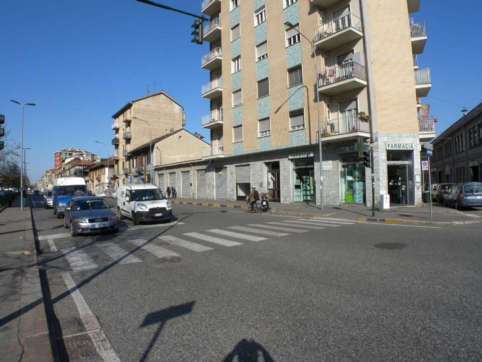 Erhvervsejendom i Torino, Turin - foto 1