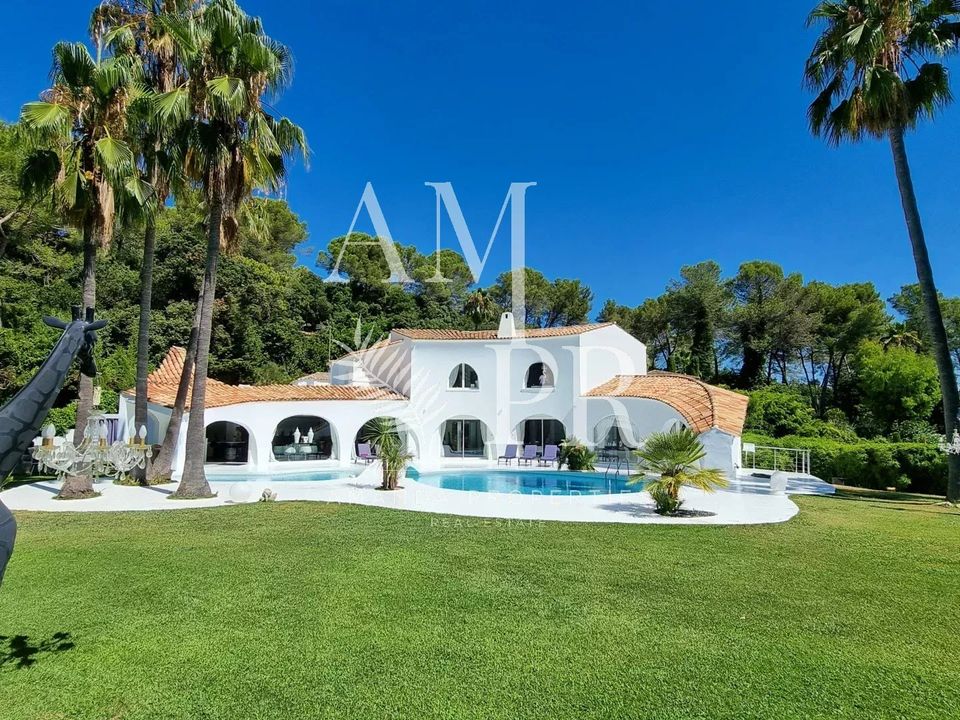 Villa i Mougins, Alpes-Maritimes - foto 1