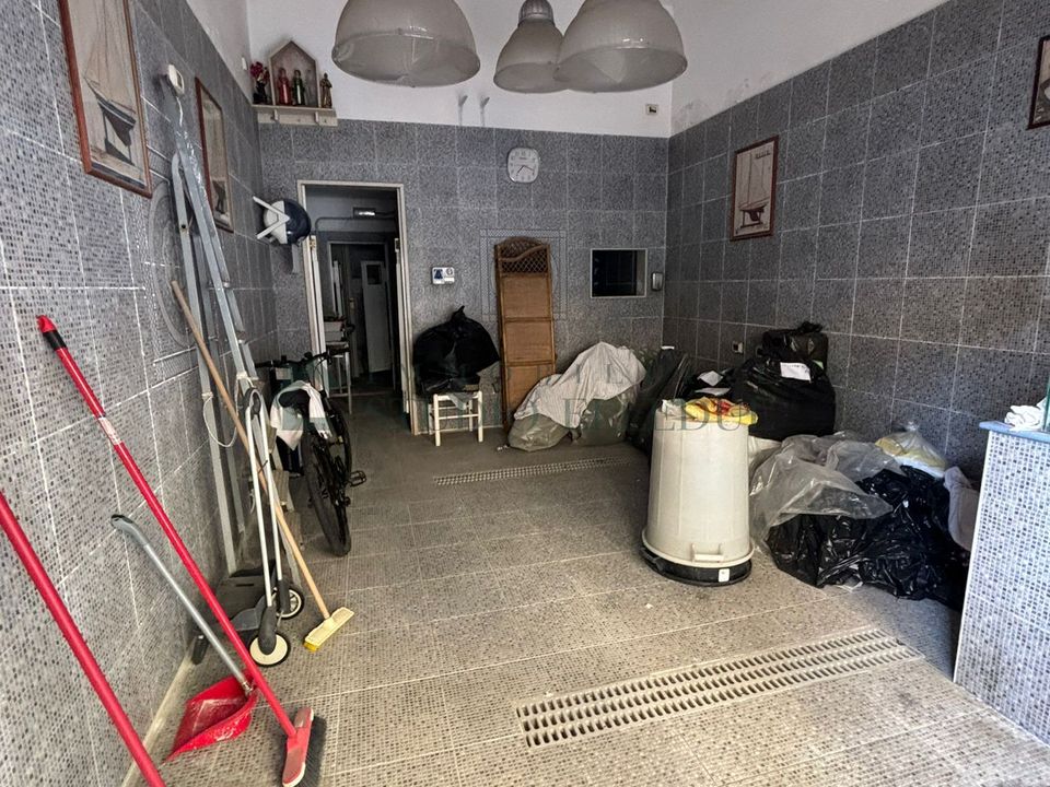 Erhvervsejendom i Bari, Bari - foto 3