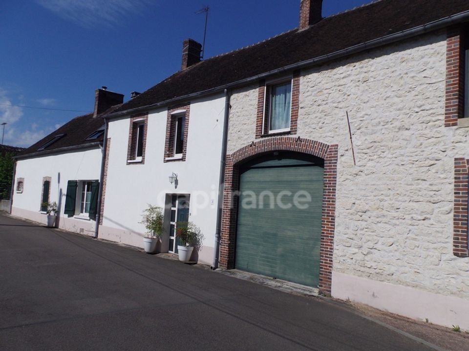Villa in Bassou, Yonne - foto 1