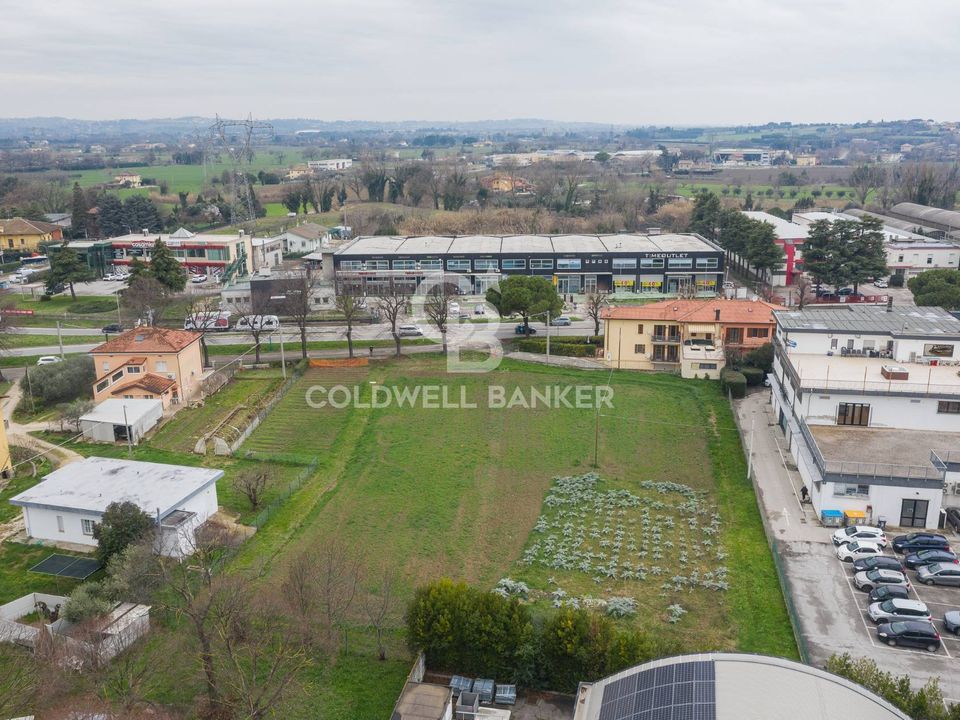 Helårsgrund i San Giovanni in Marignano, Rimini - foto 2