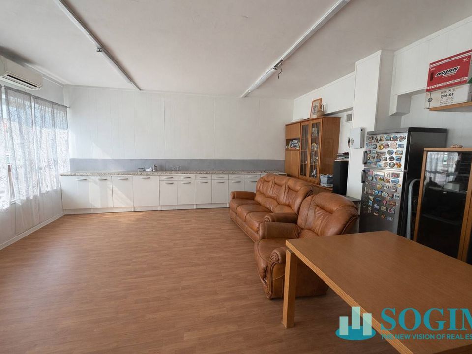 Erhvervsejendom i Lissone, Monza and Brianza - foto 4