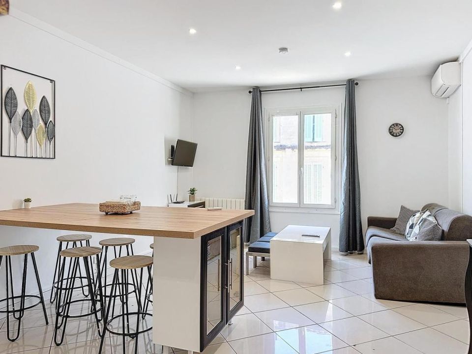 Lejlighed i Avignon, Vaucluse - foto 1